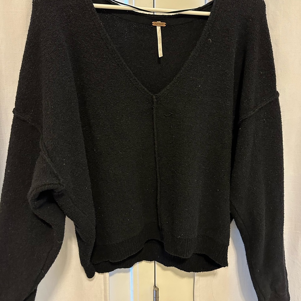 Black free people sweater